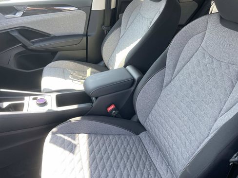 Certified 2026 Volkswagen Tiguan S FWD image 21
