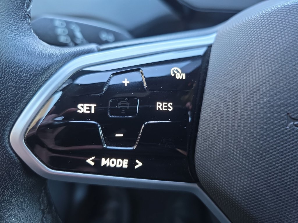 Used 2023 Volkswagen ID.4 Pro S AWD/4WD image 20