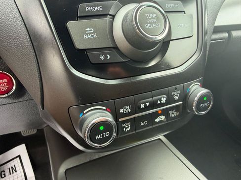 Used 2015 Acura RDX AWD image 11