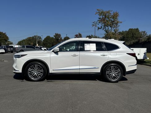 Used 2023 Acura MDX SH-AWD w/ Advance Package image 7