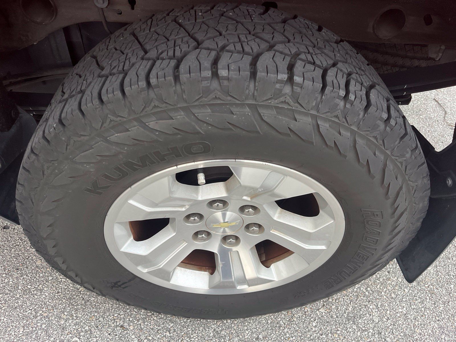 Used 2018 Chevrolet Silverado 1500 LT w/ All Star Edition AWD/4WD image 11