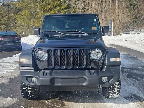 Used 2023 Jeep Wrangler Sport image 8