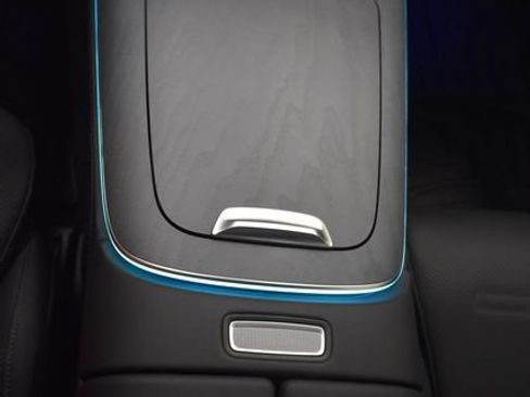 Used 2025 Mercedes-Benz E 53 AMG e 4MATIC Sedan image 29