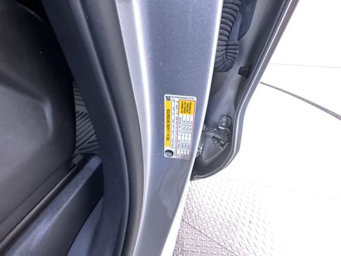 Used 2022 Chevrolet Silverado 1500 LT image 41