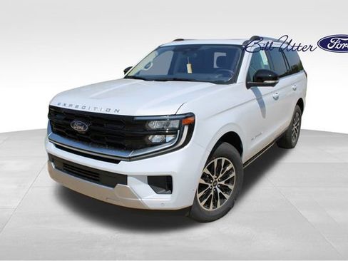 New 2025 Ford Expedition Platinum image 1