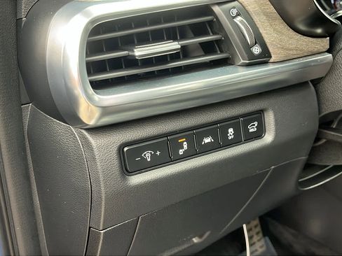 Used 2022 Kia Telluride SX w/ SX Prestige Package AWD/4WD image 23