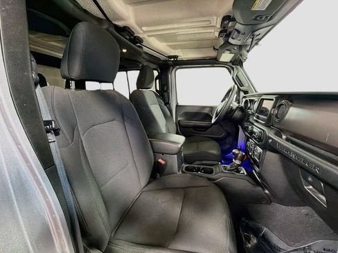 Used 2021 Jeep Wrangler Unlimited Sport AWD/4WD image 28