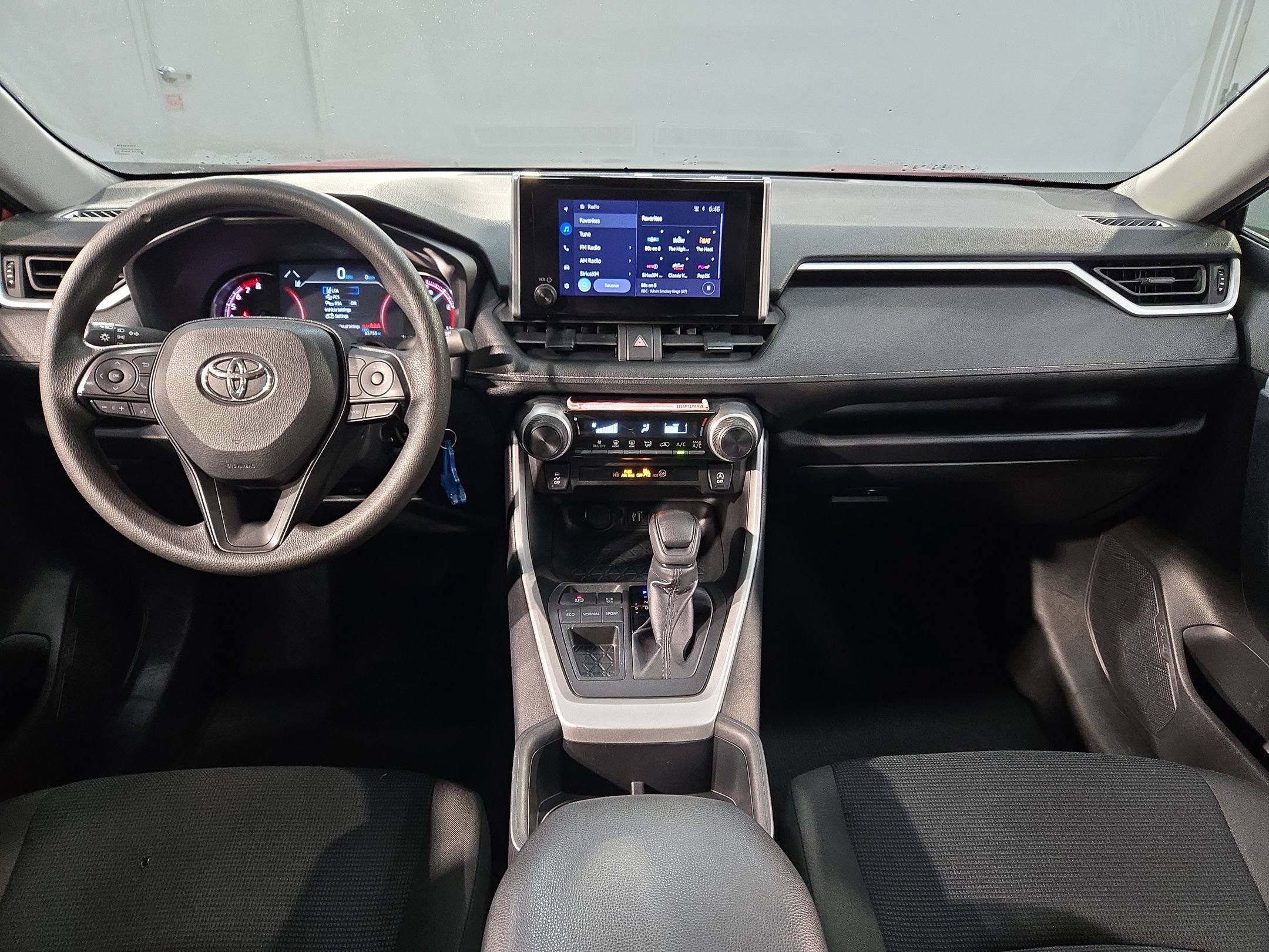 Used 2025 Toyota RAV4 LE FWD image 10