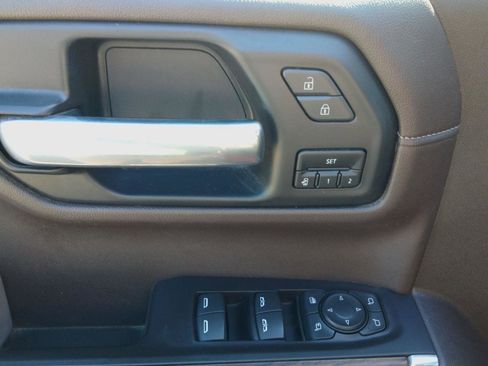 Used 2021 GMC Sierra 1500 SLT w/ SLT Convenience Package image 13