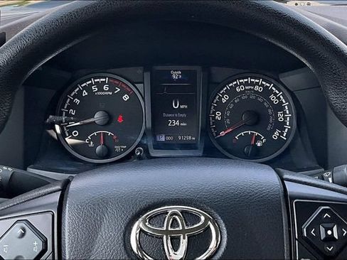 Used 2022 Toyota Tacoma SR AWD/4WD image 13