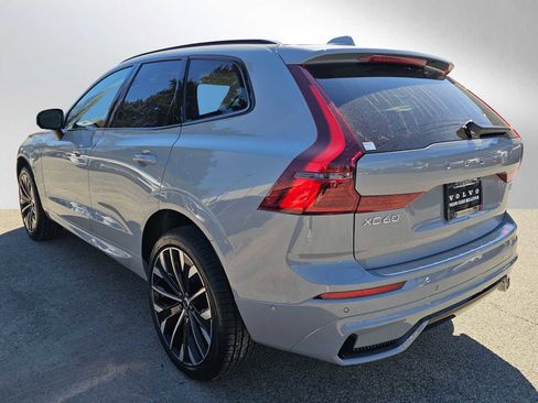 New 2026 Volvo XC60 T8 Ultra w/ Protection Package Premier AWD/4WD image 5