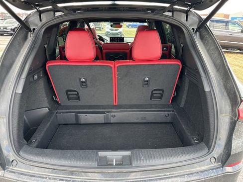 Used 2024 Acura MDX A-Spec image 10