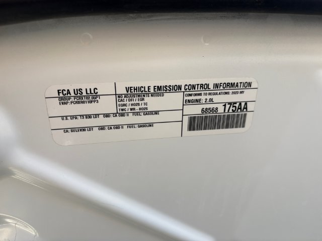Used 2023 Jeep Compass Limited AWD/4WD image 10