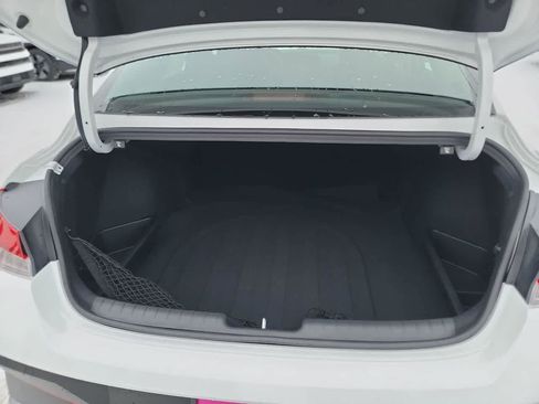 New 2026 Hyundai Elantra SE image 21