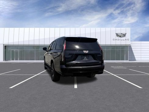 Certified 2024 Cadillac Escalade Sport w/ Touring Package AWD/4WD image 11