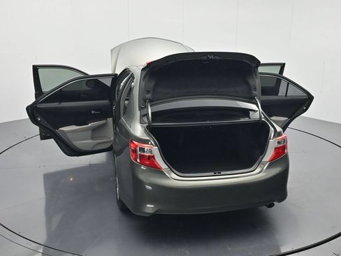 Used 2013 Toyota Camry XLE FWD image 45