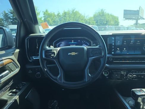 Used 2024 Chevrolet Silverado 1500 High Country w/ Max Trailering Package AWD/4WD image 17