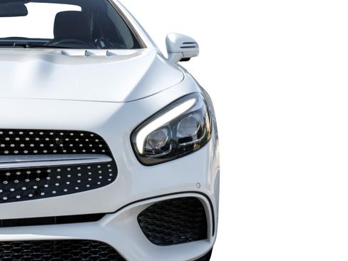 Used 2018 Mercedes-Benz SL 550 image 40