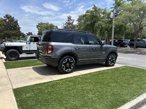 Certified 2024 Ford Bronco Sport Outer Banks AWD/4WD image 5