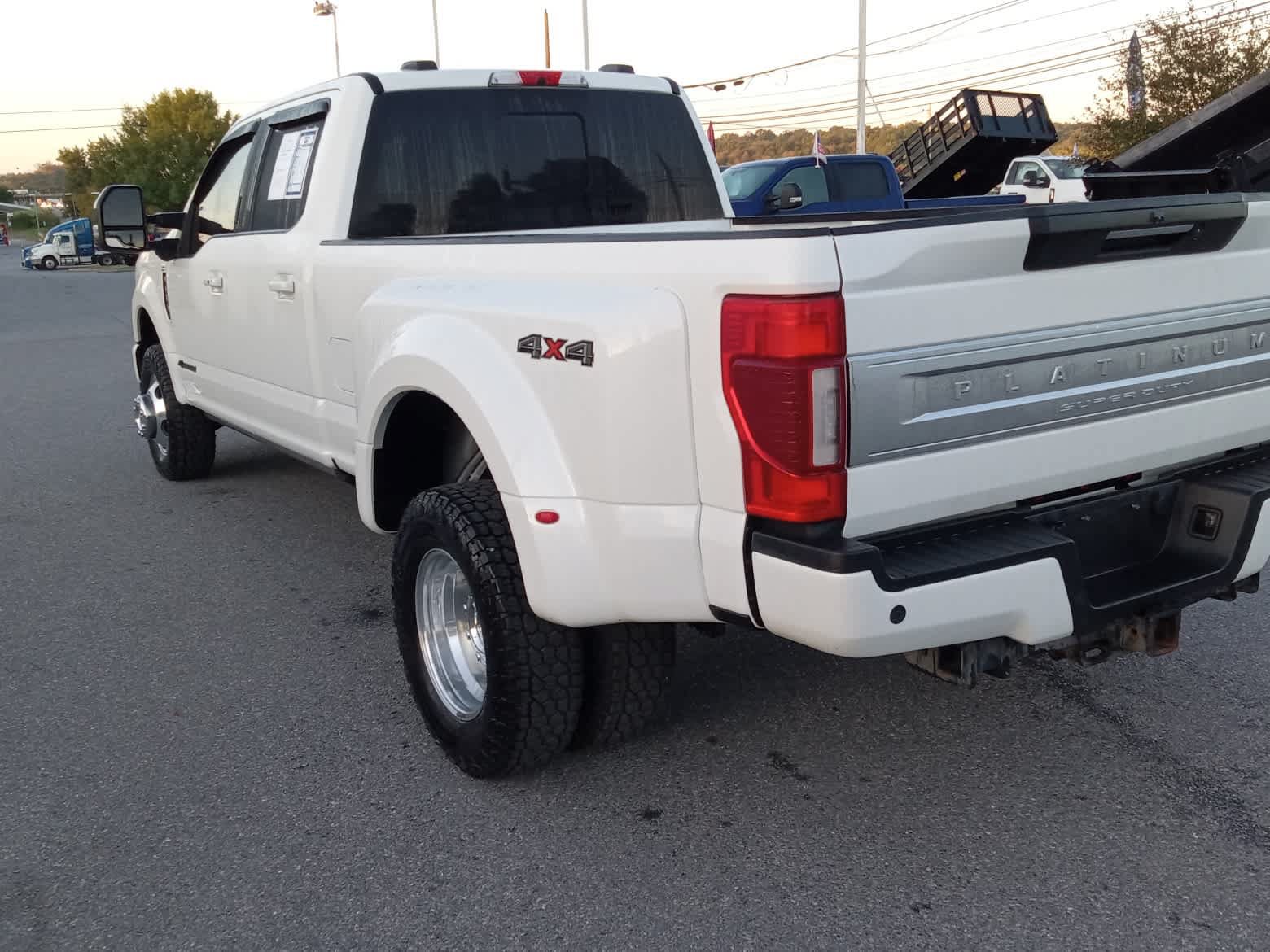 Used 2020 Ford F350 Platinum AWD/4WD image 6
