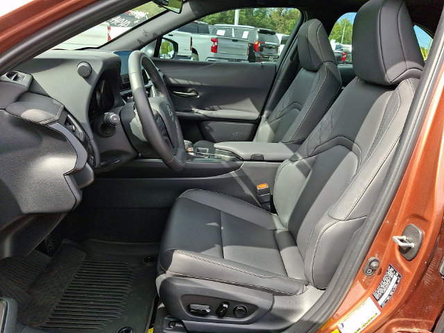 Used 2025 Lexus UX 300h FWD w/ Accessory Package (Z2) image 13