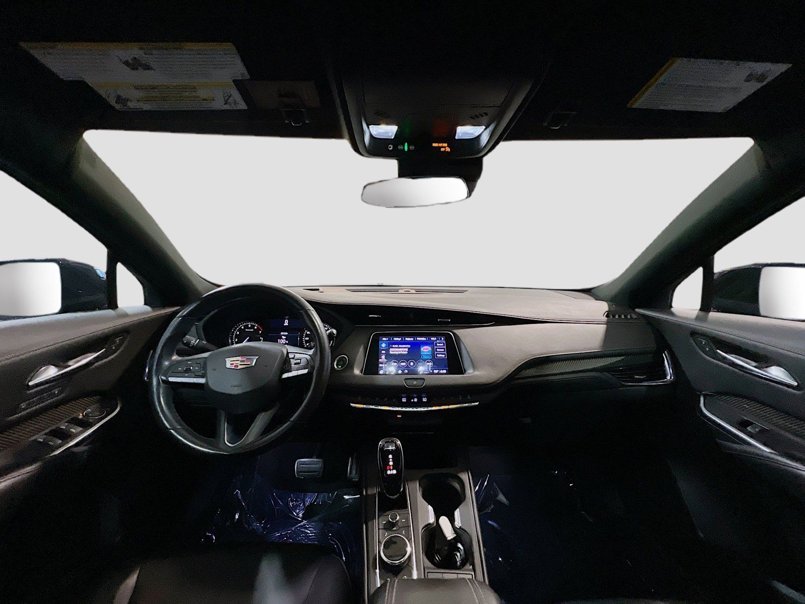 Used 2022 Cadillac XT4 Sport w/ Safety Alert Package FWD image 15
