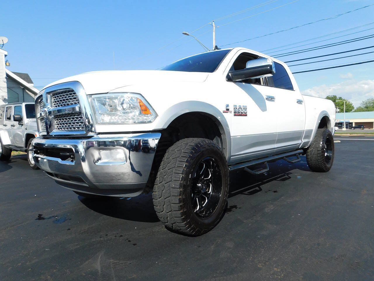 Used 2014 RAM 2500 Laramie AWD/4WD image 5