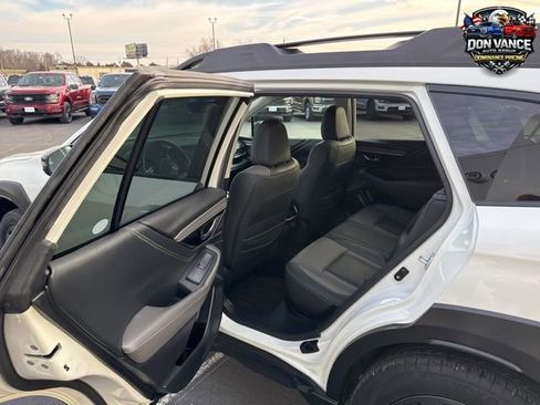 Used 2023 Subaru Outback Onyx Edition image 25
