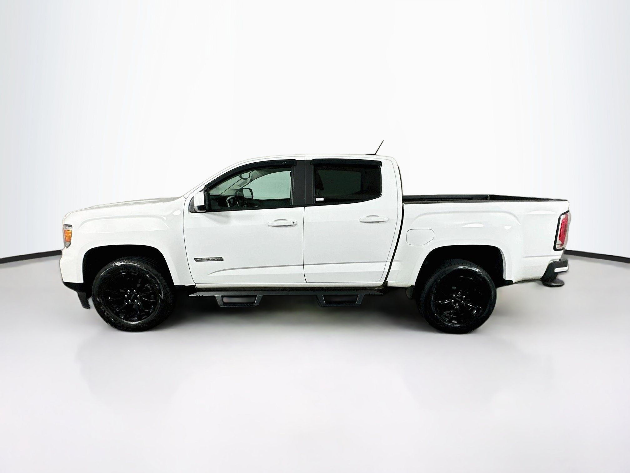 Used 2022 GMC Canyon Elevation RWD image 4