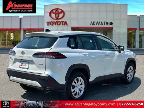 Certified 2026 Toyota Corolla Cross L AWD/4WD image 7