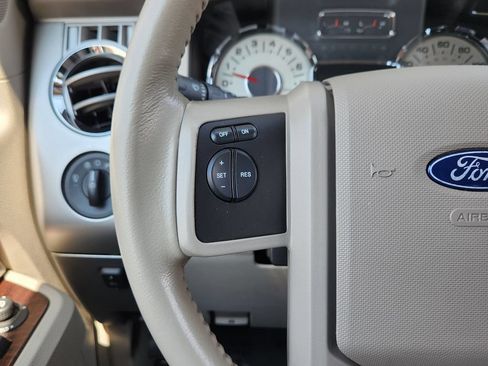 Used 2010 Ford Expedition EL Limited AWD/4WD image 15