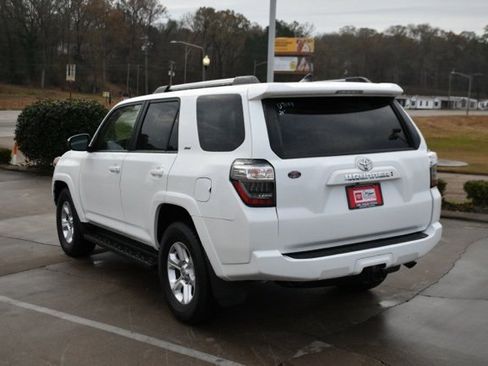 Used 2024 Toyota 4Runner SR5 image 3