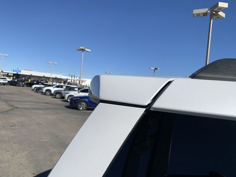 Used 2019 Chevrolet Tahoe Premier w/ Premier Plus Edition image 7