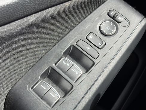 Used 2023 Honda Civic LX image 24