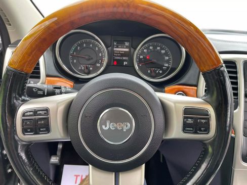 Used 2011 Jeep Grand Cherokee Overland image 21