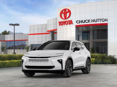 New 2025 Toyota Crown Signia image 34