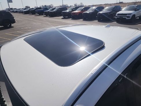 Used 2024 MAZDA CX-30 2.5 Turbo w/ Premium Plus Pkg image 9