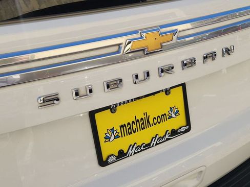 Certified 2024 Chevrolet Suburban High Country image 31