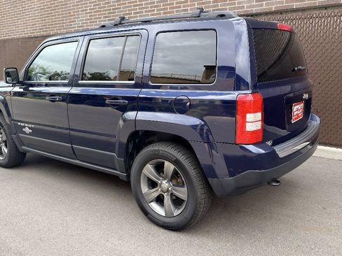 Used 2014 Jeep Patriot Latitude w/ All Weather Capability Group AWD/4WD image 5