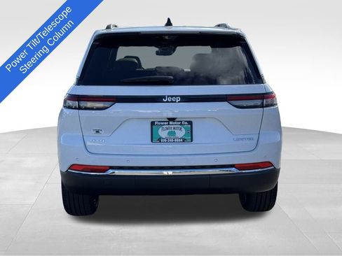 New 2025 Jeep Grand Cherokee Limited w/ Luxury Tech Group II image 8