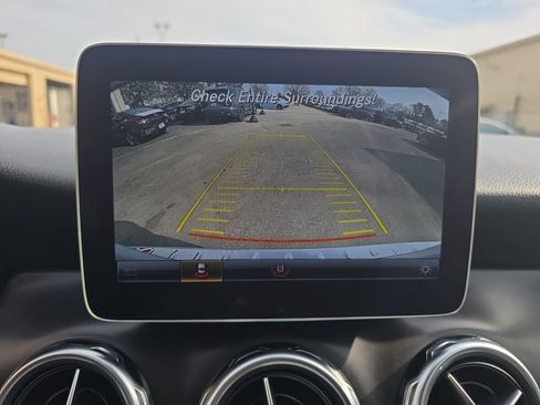 Used 2019 Mercedes-Benz GLA 250 image 31