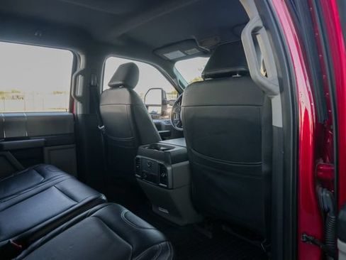 Used 2021 Ford F250 XLT w/ XLT Premium Package AWD/4WD image 39