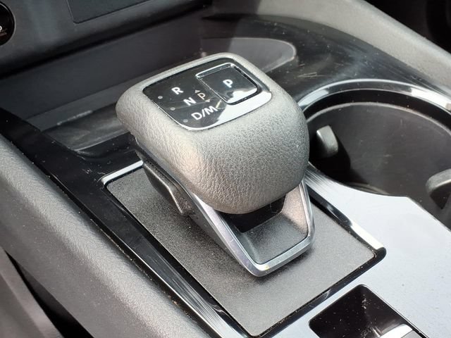 Used 2024 Nissan Rogue S AWD/4WD image 21