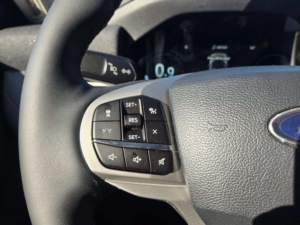 New 2026 Ford Explorer Active AWD/4WD image 18