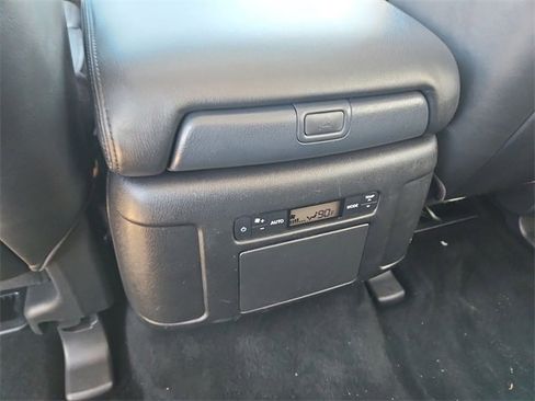 Used 2023 Nissan Armada SL image 22