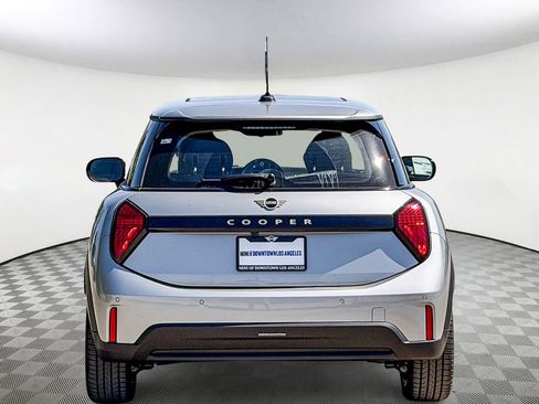 New 2026 MINI Cooper 2-Door Hardtop FWD image 7