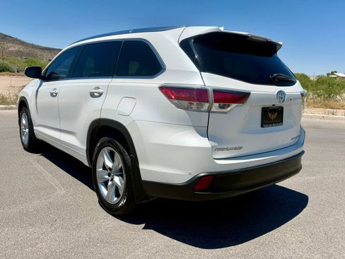 Used 2015 Toyota Highlander Limited Platinum AWD/4WD image 8