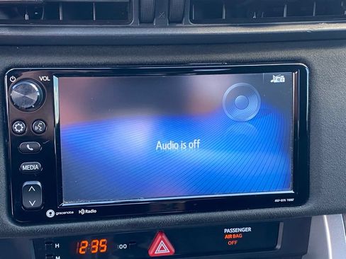 Used 2017 Toyota 86 RWD image 15