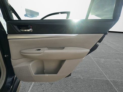 Used 2012 Subaru Outback 2.5i Premium w/ All-Weather Pkg image 35