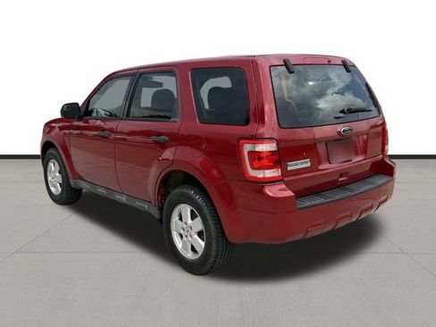 Used 2011 Ford Escape XLS w/ 101A Rapid Spec Order Code FWD image 7